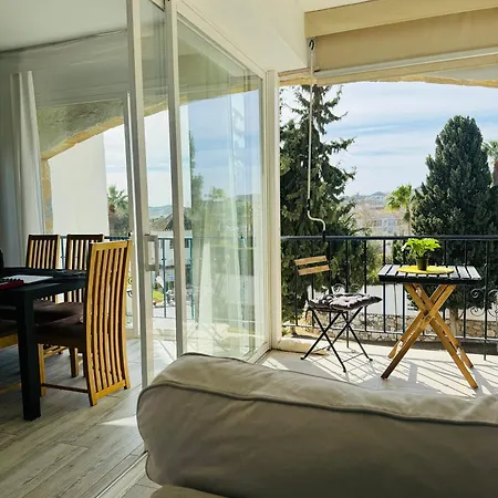 Modern On Golf - Andalucia Apartment